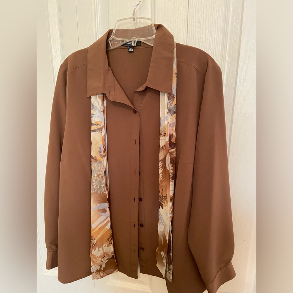 NEW PRICE!!!   You will love this blouse.